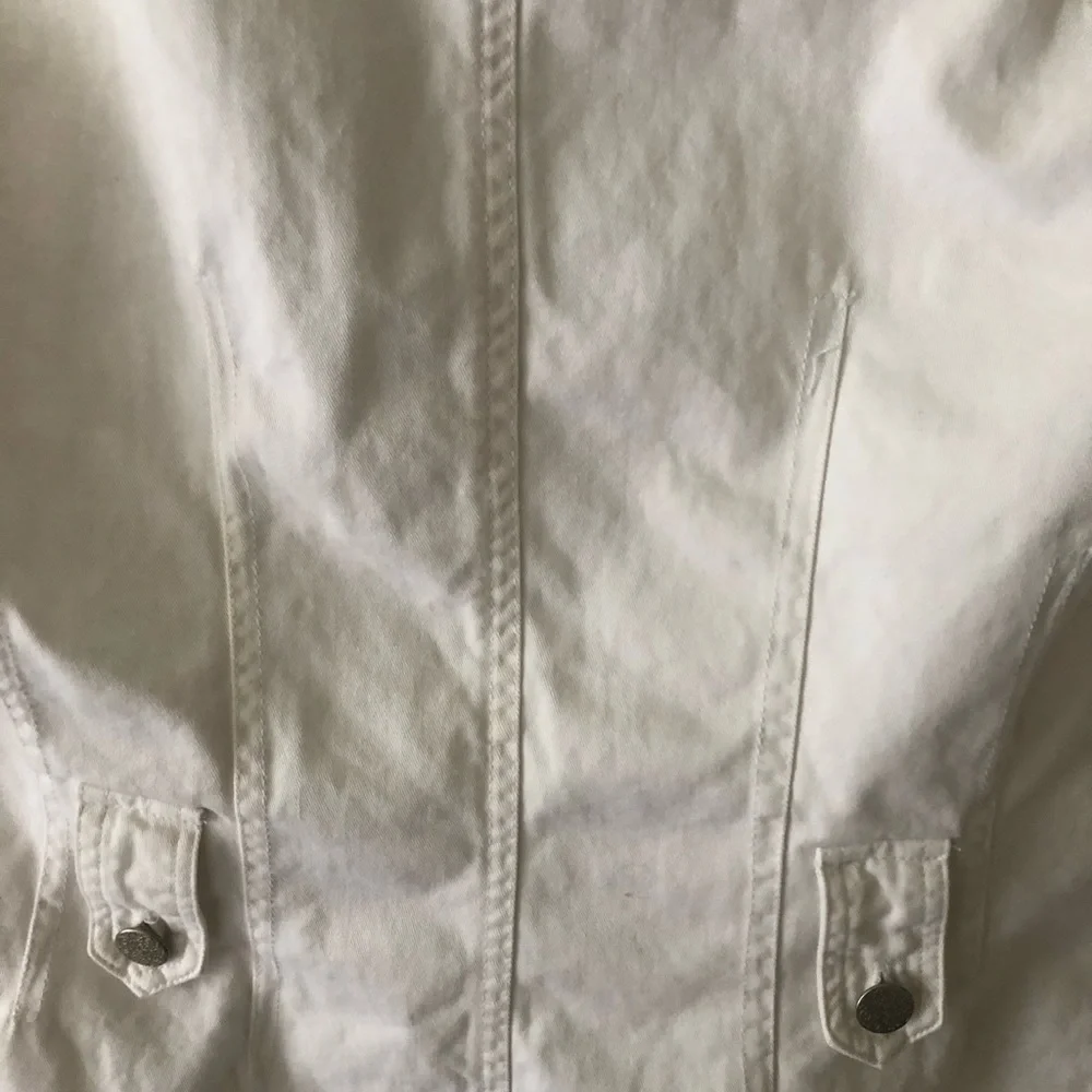 White Jacket - Picture 3 of 7